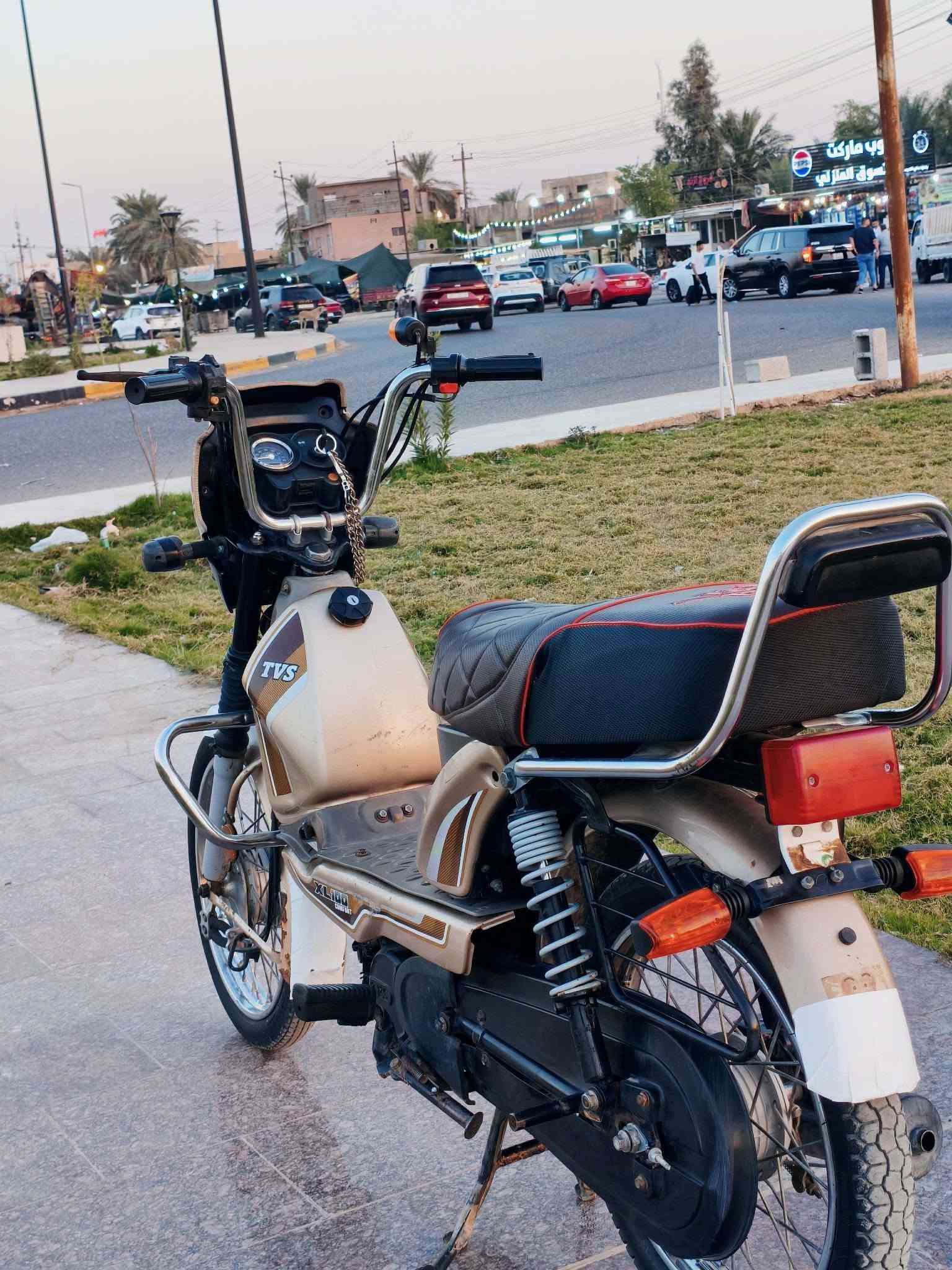 سلام عليكم مكلف بل بشر
TVS XL100 Comfort للبيع دراجة وكاله معرض الماهر

2023 موديل

دراجه كفاله عامه كهربائيات شغاله 100% شلعه ومعدل

نضيفه مرتبه مال جناي على كد روحه وجيه اقتصادیه کلش ابد متصرف بانزین مابيها اي عطلات

( عنوان ديالى قضاء الخالص ) السعر مطلوب 850 وقابل للتفاوض للاستفسار يرجى الاتصال على هذا

*********** الرقم
