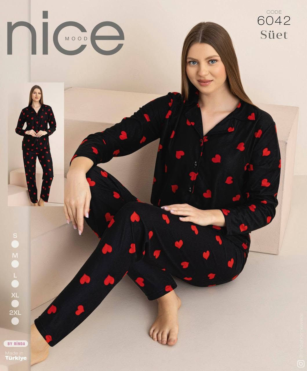 شلحه فانيله ريب مشطب
سعر الدرزن 67

Mj

نص مكتوب في الصور:
- nice MOOD CODE 6042 Süet S M L XL 2XL BY RİNDA Made in Türkiye @rindahomewear
- ASAT CODE 5028 M L XL 8/8
- code 010