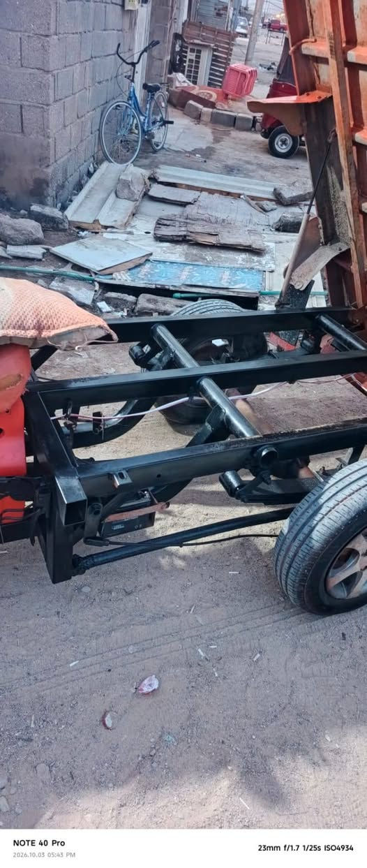 ستوته جمره فحل البيع سعر 1800وبيه مجال العنوان بصره دور الشرطه قرب المعارض الجديده
***********

نص مكتوب في الصور:
- NOTE 40 Pro
- 2026.10.03 05:43 PM
- 23mm f/1.7 1/50s ISO3106
- NOTE 40 Pro 2026.10.03 05:43 PM 23mm f/1.7 1/25s ISO4934
- NOTE 40 Pro 2026.10.03 05:43 PM 23mm f/1.7 1/20s ISO7071
- NOTE 40 Pro 2026.10.03 05:43 PM 23mm f/1.7 1/33s ISO4209
- NOTE 40 Pro 2026.10.03 05:43 PM 23mm f/1.7 1/25s ISO4142