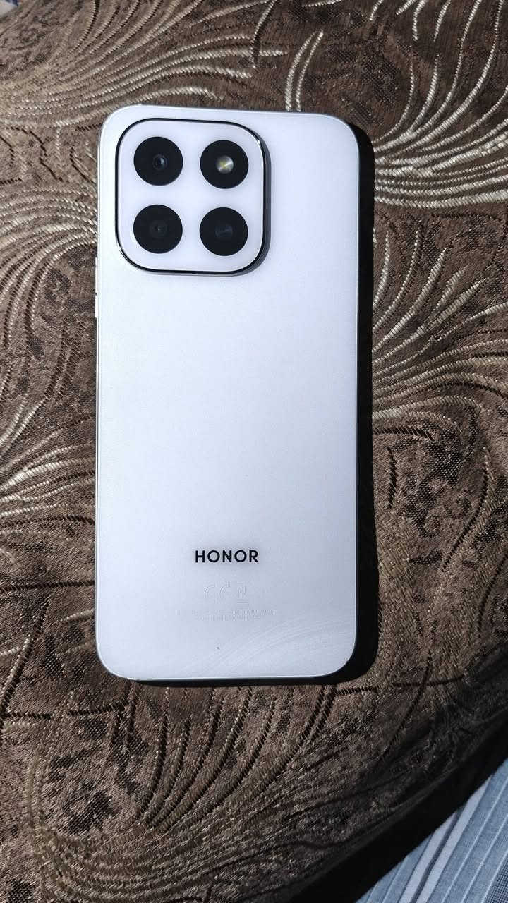 السلام عليكم....... مكاني كركوك
موبايل HONOR X6c للبيع الموبايل جديد كلش مابي أي عيب 
سلس وقوي ونظيف 
البطارية 5300 mAh
256 كيكا  
دقه الشاشة 1604x720  
السعر 125 وبي مجال للطيبين
للاستفسار الاتصال على الرقم 
*********** 
ملاحظه يرهم مراوس بدراجه عبد الحليم نظيفه
