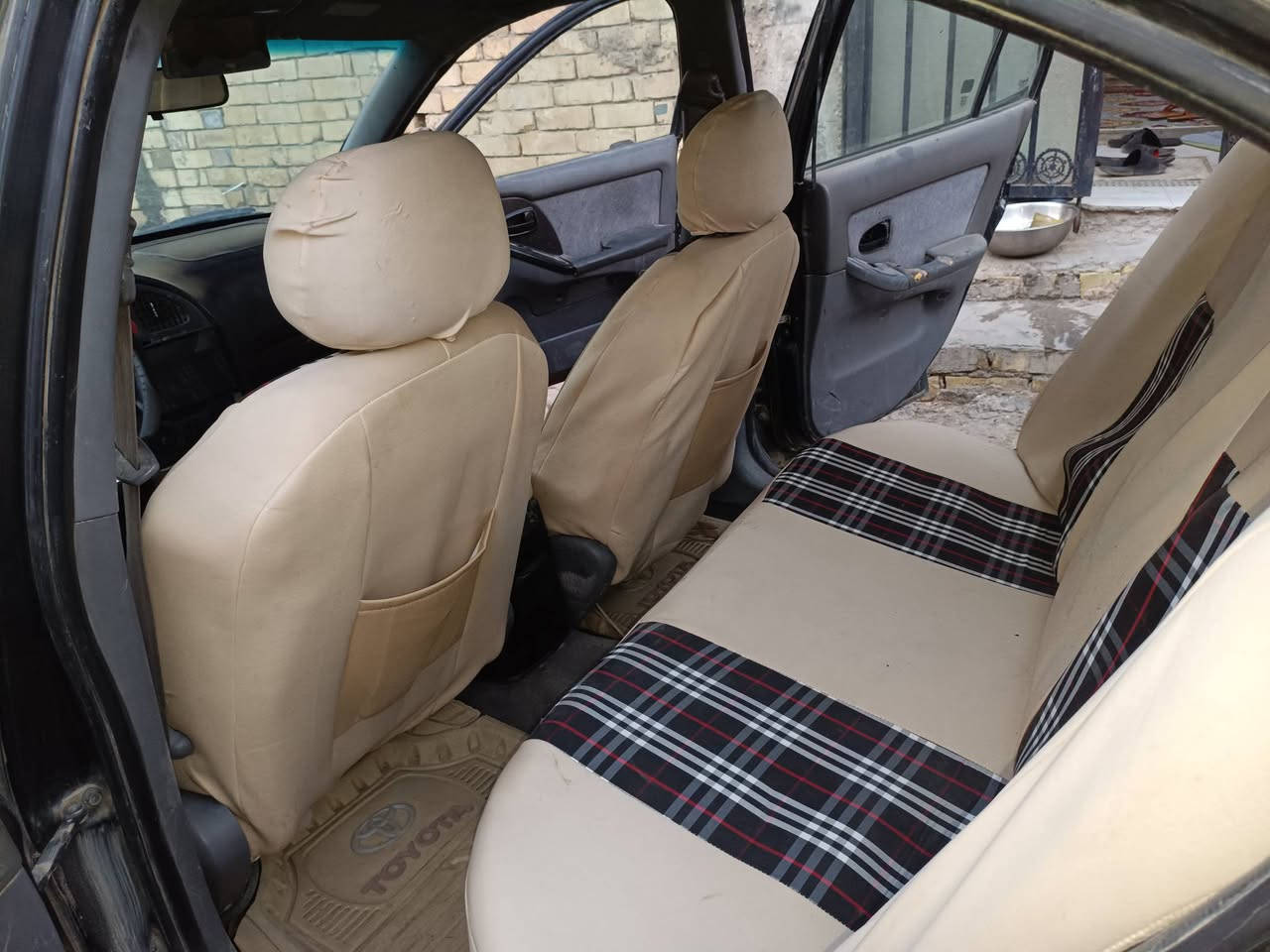 🚗 للبيع هونداي النترا 2004
🔹 رقم بغداد تحويل ثاني يوم سنويه ساقطه 
🔹 محرك 2000 CC
🔹 كير أوتوماتيك تبريد شغال 
🔹 السيارة جاهزة للاستخدام

💰 السعر38ورقه 
📍 الموقع: بغداد الجديدة
📞 للاتصال: ***********

🔸 البيع للجادين فقط
🔸 مكانها  بغداد الجديدة خلف مرور الرستميه 

رزق الله المشتري والبائع 🤲
