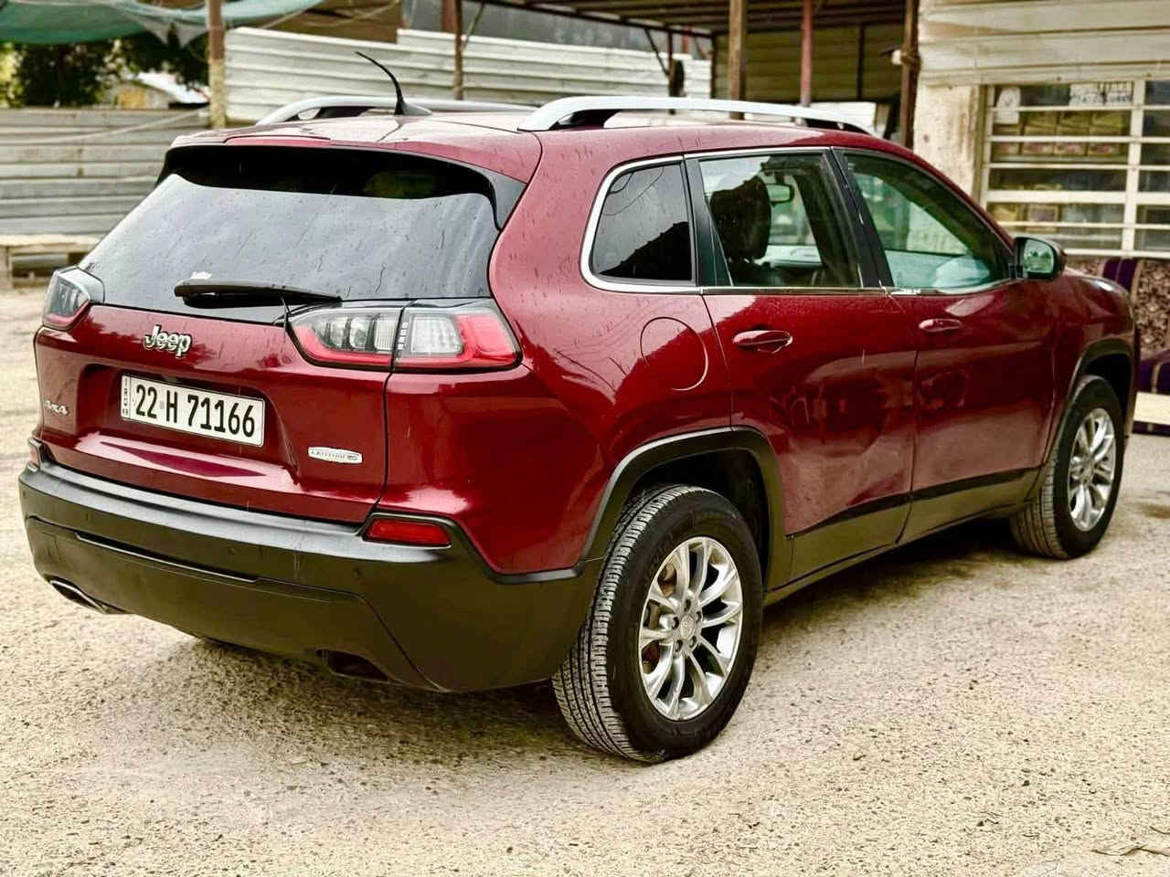 جيب غراند شيروكي (بزون) موديل 2021
فول مواصفات عدا الفتحة

وارد أمريكي
ممشى 55 ألف
محرك V6
3 قطع صبغ
رادار أمامي وجانبي
شاشة
كاميرا
حساسات
كشنات جلد
كشنات كهرباء
تبريد قطعتين
تحكمات ستيرن
هاند بريك بصمة
صندوق كهرباء
لايت وبك لايت LED
تشغيل عن بعد

🟥 الـسـعـر ( 120$) وبيها مجال

مكاني: بغداد السيدية
للتواصل: ***********
