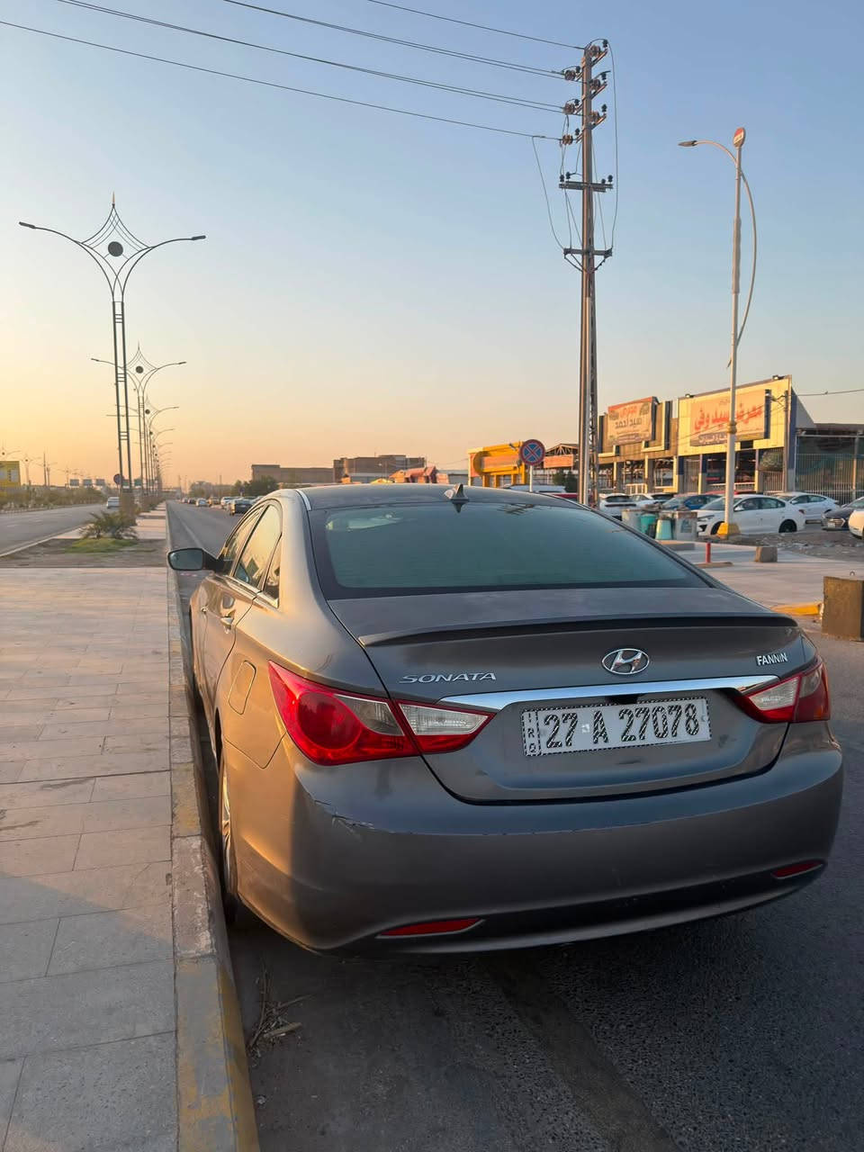 سياره سوناته للبيع مديل ٢٠١٣ السعر ٩٠ او بيه مجال التفاصيل ع رقم ***********
