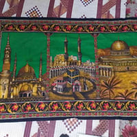سجادة قديمة كلش نضيفة سعره خاص 07715450070