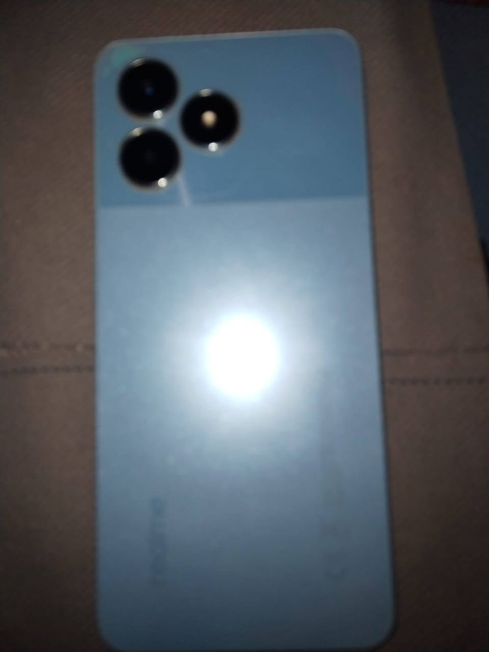 جهاز Realme C75 مستعمل
السعر 110
والكسر بلزكه مو بلشاشه 
رقمي ***********
