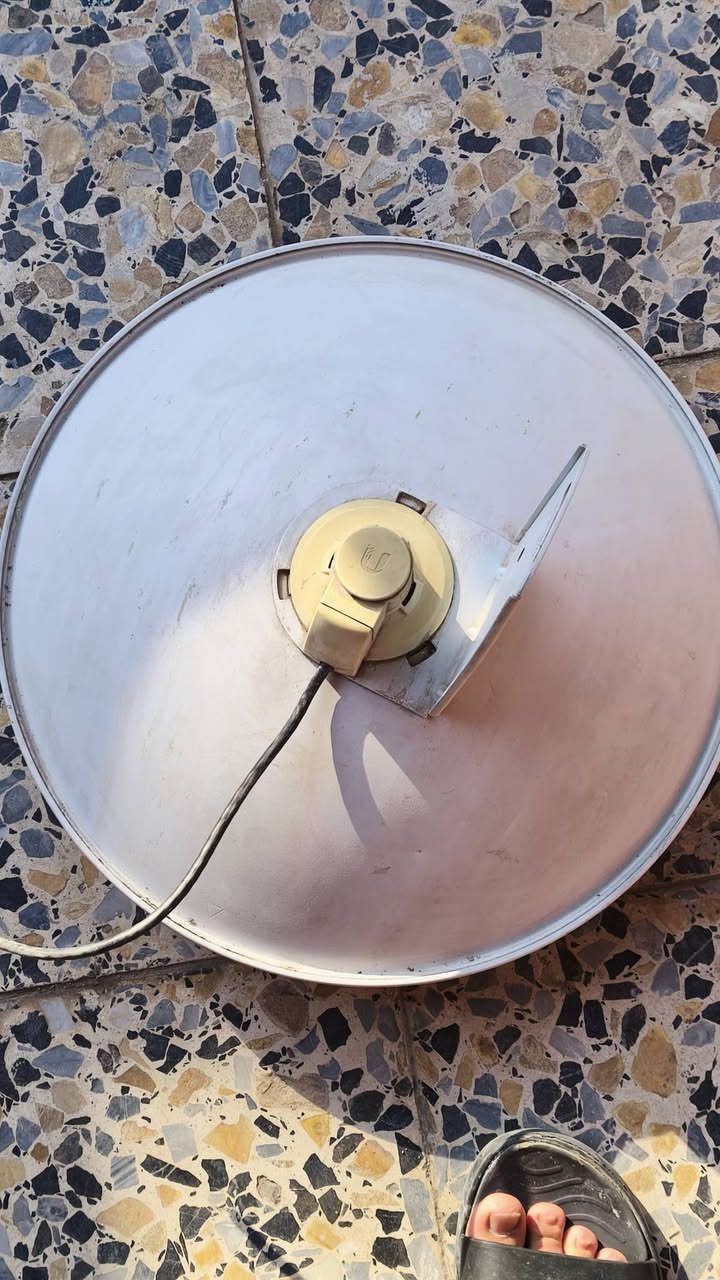 صحن نت للبيع نضيف وشغال السعر 80 البصره ابي الخصيب نهر خوز ***********
