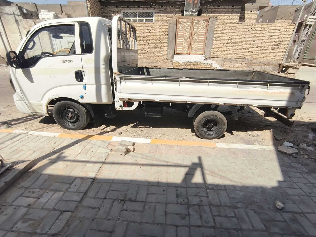 سلام عليكم كيا مديل2015رقم بابل بيه ضربه صفحت العبري ومبدل الباب لبيع او مراوس سعره ٩٥مكاني ديوانيه مكلف بنشر رقم***********

