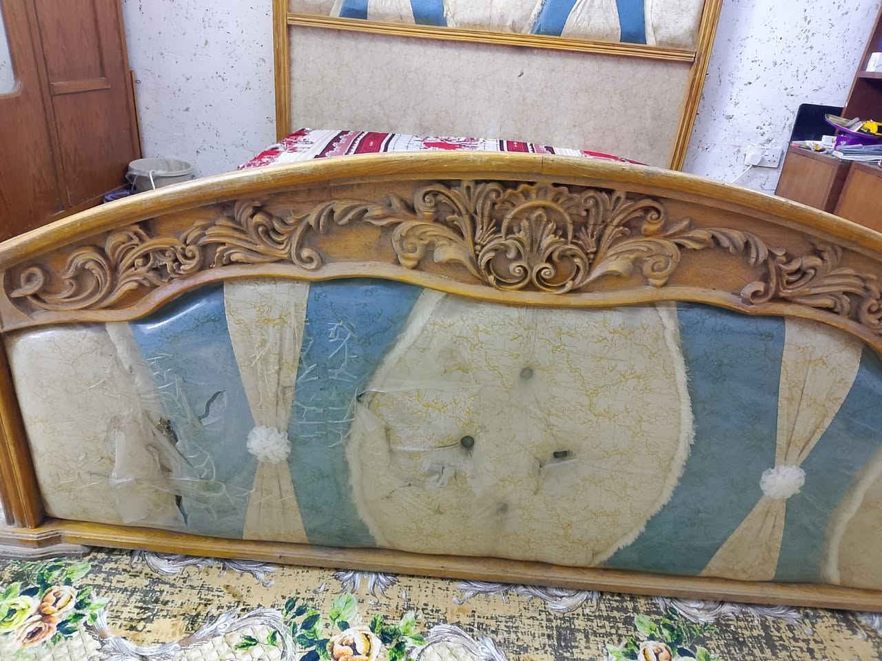 زعفرانيه • سرير • دوشك