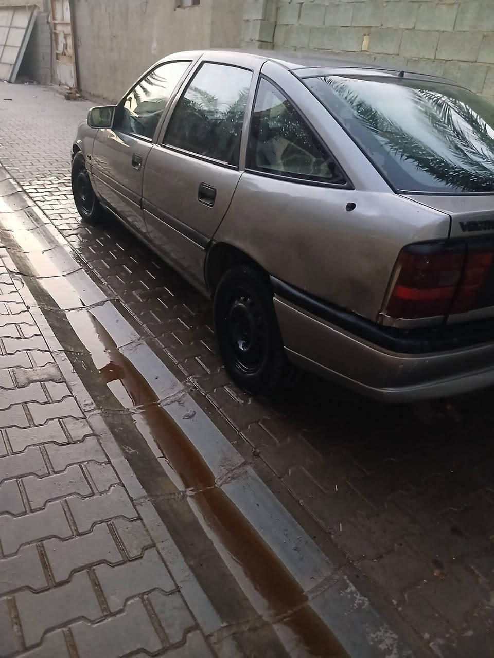 سلام عليكم اوبل فكترا البيع رقم شمالي تريد تحويل تريد وكاله مديل ٩٤ السياره تبريد عاطل مكينه كير جيدجدن مكان بغداد الشعله السعر ٢٧ اوبي مجال ***********
