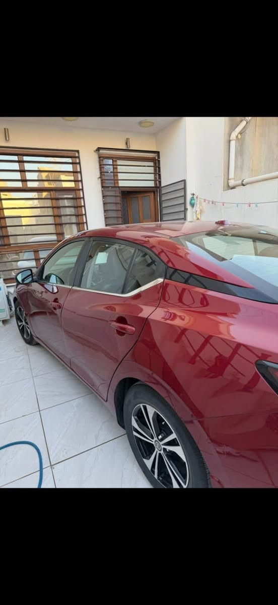 نيسان سنترا 2022 بيع مستعجل بيه 4 قطع بدون دواخل بدون ايرباك ماشيه 60الف ك،م لون دم غزال المرغوب 
***********

