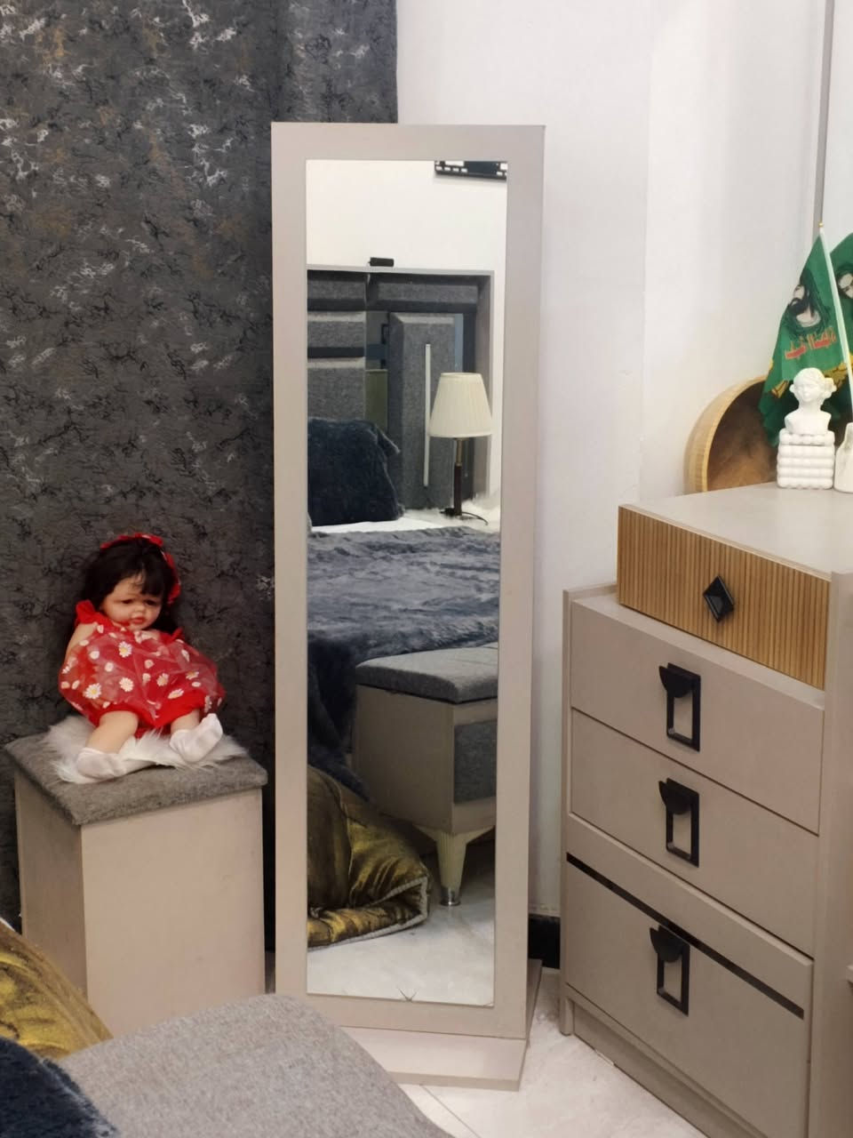 غرفه تركيه جديد كلش 10قطع ما بيه ايي ضرر سعر 1200وبيه مجال مكاني البصره الحيانيه تصاب عله رقم ***********
