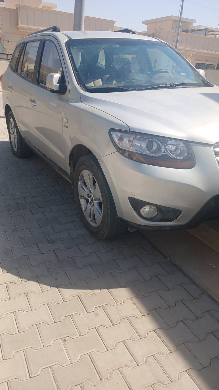 هونداي سنتافي ( كاز) جاهزة
٤٧  $  

كير ومحرك بالشرط كهربائيات وحساسات وكاميرة عالبلاد 

تبريد ثلج   

 ٧ راكب مابيها ي نقص ،، فقط بعض المكانات جراد خفيف

للاستفسار ع الرقم
***********
***********

حاليا السيارة موجودة بخانقين
