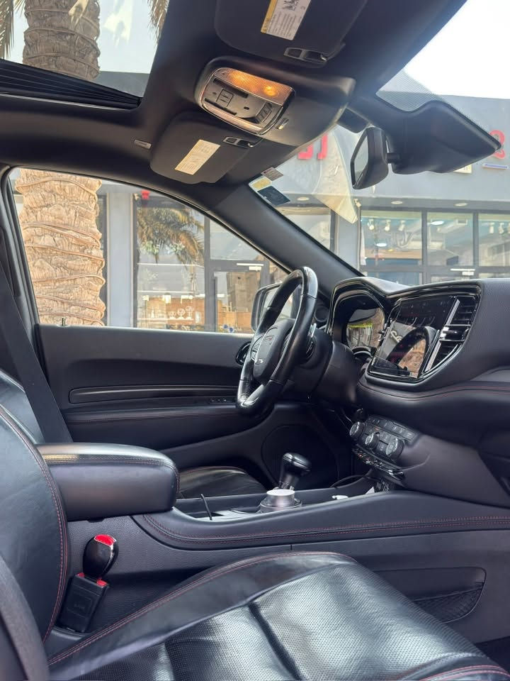 دوج دورنكو فول مواصفات 1/1 JT PLUS 2024
حجم المحرك : (V6 (3.6L
كفالة عامة كلين من تبديل و صبغ و ايرباك ( استيراد خاص )
عداد المسافة : 71ميل مشي امريكا فقط…

المواصفات فول 1/1🔺

فتحة سقف
تشغيل عن بعد
مقعد السائق خزن 
رادا امامي + خلفي ( تثبيت مسار مع مانع تصادم )
رادار جانبي ( نقطة عمياء )
ماسحات تشتغل اوتوماتيك مع المطر
تبريد خلفي مركزي 
سيبايه سقف مع عبارات 
مانع تصادم خلفي 
كامرة خلفية دواره
كشنات تدفئة و تبريد 
ويل كب حجم 20 كروم
كشنات تحكم كهرباء 

شفتات ستيرن مع هيتر 

دخول ذكي بصمة ابواب

صندوك كهربائي 

حساسات خلفية + امامي 

مراة جانبية هيتر + رادار 

وضعيات قيادة سبورت وايكو

شاشة ابل كار بلي واندرويد اوتو 

اوتو ستارت ستوب 

تشغيل عن بعد 

لايتات زينون وكالة

بصمة ابواب 

تبريد 3 قطع مركزي

فتحات كزوز مزدوجة

رقم بغداد شهداء باسمي 

☎️ ***********
