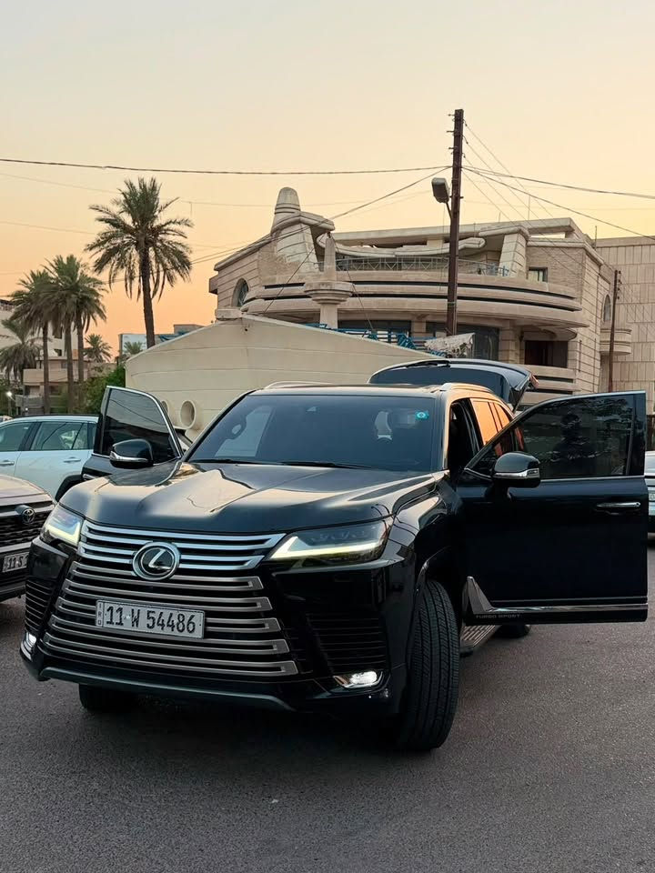 يالله
سلام عليكم لكزز LX600(لون اسود) بلاتينيوم2024  بلاك اصل مضلل بالسنويه ماشيه 16الف حقيقي  بعدهة بالضمان كفاله عامه من كلشي  وبصمه الثانيه والكاعيات والسماعات العده كله مامستخدمه بعده بالكارتون السياره بعده بحاله الوكاله الزيرو المواصفات 

1- بصمه + بصمه ابواب 

2- سلايت 

3- كشنات جلد + كهرباء + ذاكره + تدفئه تبريد 

4- كشنات الخلفيه كهرباء + تدفئه تبريد

5- شاحن لاسلكي                    

6- 5 كامرات اصل 

7- 3 شاشات 

8- صندوك كهرباء 

9- رادار امامي 

10- نقط عمياء 

11- طفايه 

12- تشغيل عن بعد 

13 اشاير لكزز 

14- كيجات دجتل 

15 محرك 4000 تنفس طبيعي

16- حساسات امامي خلفي 

17- فور ويل وثلاجه

18- سماعات JBL  

19-اشاير سحب بالمري + لد 

معروفه مواصفات بلاتينوم فول للخير وبلاك  ومضلل بالسنويه وفحص وسنويه كله جديد 

المكان بغداد المنصور 
للاتتصال ***********/***********
125000الف$
السعر (12شده ونص ) وبيه مجال
