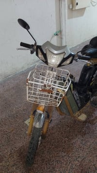 ماطور شحن • نظيف • يحتاج بطاريات
