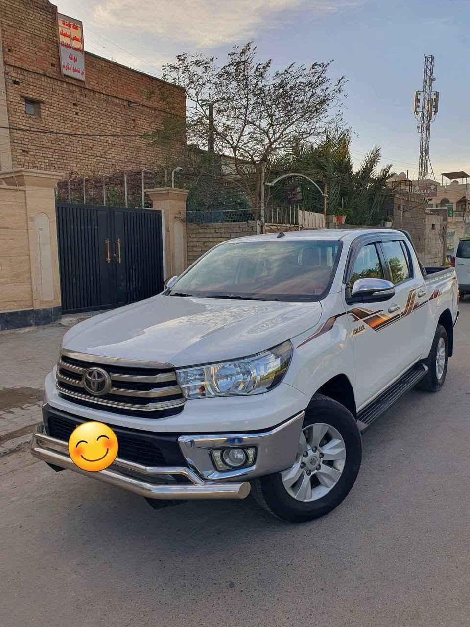هايلوكس فور ويل موديل 19   مكفول كفاله عامه من الضرب لا تبديل لا صبغ فقط بارد اشرت عليه بلصور 
اوتماتيك بانزين . كير محرك تبريد مكينه كفاله عامه 
سياره جديده معنى الكلمه
. ماشيه 127
رقم بغداد نكليزي سنويه  بأسمي مجدده لغايه 31
هزه جديده   تحويل ثاني يوم  
سعر 260  العنوان بغداد مدينة الصدر 
 الاتصال  *********** بغداد, العراق
