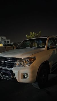 لانكروزر VXR • ٢٠٠٩ • كالار