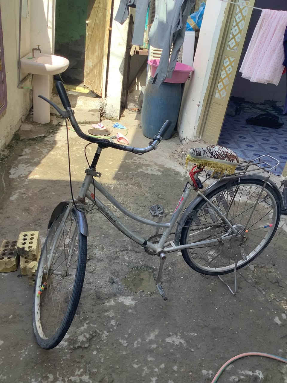 بناتي • حجم ٢٦ • بريك خلفي شغال