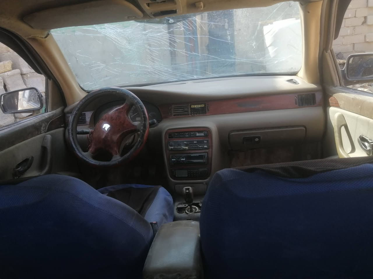 سمند للبيع رقمه ذي قار حداديه جديد كير مكينه خير من الله عنوان ناصريه مركز *********** سعرها ١٣ وبيه مجال
