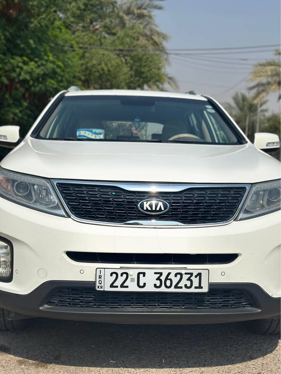 سلام عليكم  Kia سورينتو 
 موديل 2014 خليجي  
محرك  اربعة   سلندر 
بصمة ابواب 
بصمة  تشغيل  
اشارة بلمراية  
نظام ترحيب 
سبعة راكب 
تبريد تلاث قطع  
تخم تاير جديد ويل كروم  19
مسجل شاشة كامرة خلفية  
مكان السيارة كركوك 
رقم الهاتف ***********
سعر 145 كركوك, العراق
