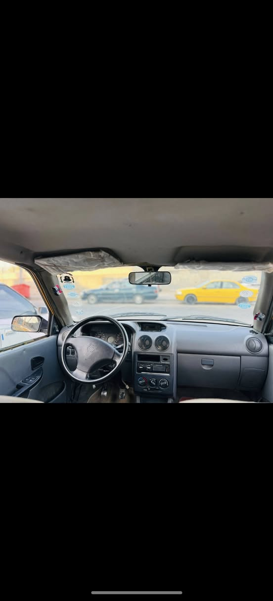 سايبه 2015 مكينه كير حداديه تخم تايرات كهربائية كله شغاله لايتات عالي ناصي اشاير سياره جاهزه من كلشي رقم بغداد الماني راعيه ب بغداد بس ابيعه بدون راعي اكفله سرقه و عشاير و اطيك السنويه الاصليه سنويه استوه صاقطه صالي اشكم شهر 
 مكاني نجف حي العسكري
 السعر 15 و بيه مجال للطيبين
للتواصل ***********
