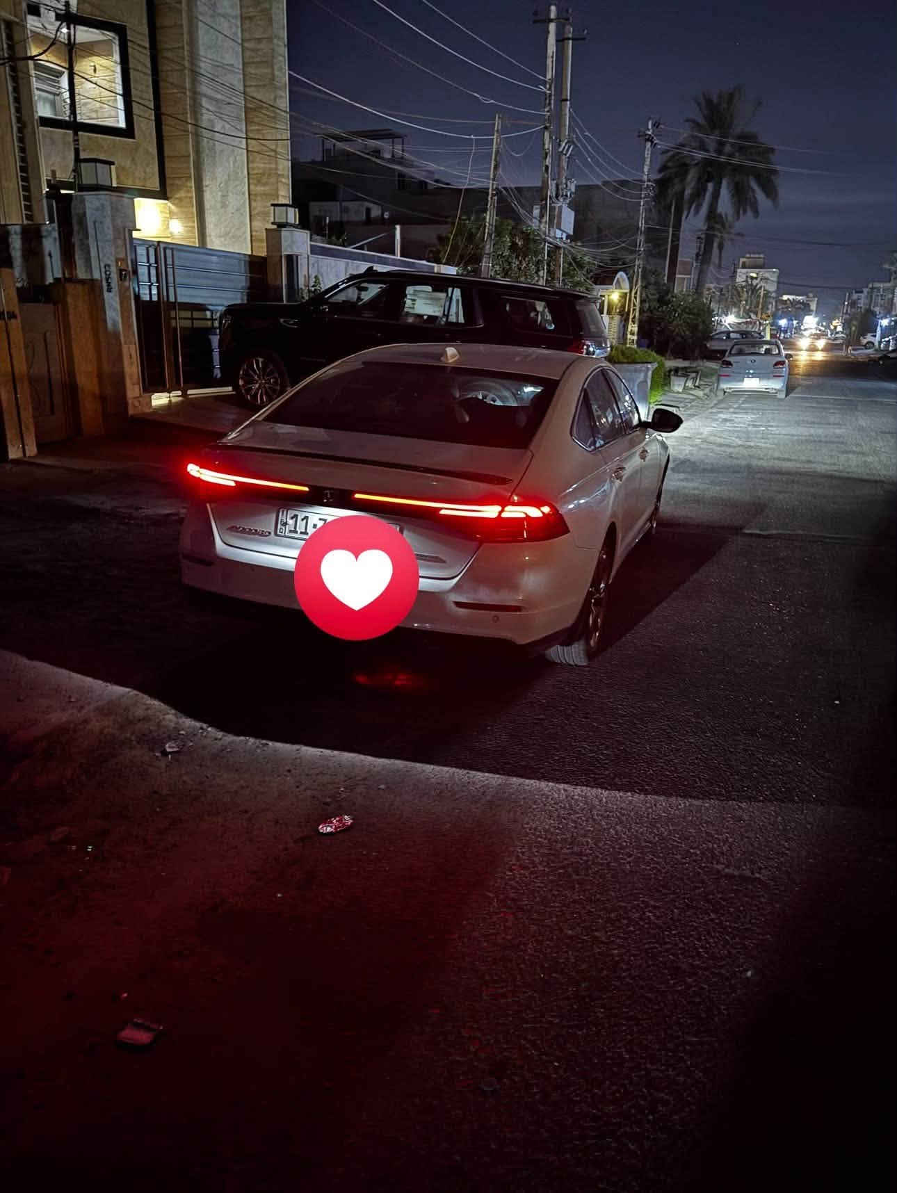 السلام عليكم
هواندا اكورد 

Honda Accord Hybrid 2023 EXL

موديل :- 2023

رقم : بغداد

لون :- ابيض

قوة المحرك :- 2.0 Hybrid

عداد المسافات :-58 الف كيلو

فئه السيارة : - EXL

عدد المقاعد :- 5 مقاعد 

بصمه عدد 1

❗️الضرر : تبديل بنيد بارد جاملغ

♦️ شاشة نفكيشن 

♦️ تحكم مسجل 

♦️ تحكم سرعة 

♦️ بصمة تشغيل 

♦️ دخول ذكي

♦️ لايت زنون 

♦️رادار امامي 

♦️ رادار تحديد مسار 

♦️ كامرا خلفية 

♦️ فتحة سقف 

♦️ هاند بريك بصمة 

♦️ درايف مود 

♦️ مثبت سرعة 

♦️ حساس مسافة امان 

♦️ اوامر صوتية 

♦️ مقاعد كهربائية 

♦️ مقاعد جلد  

♦️ تدفئه مقاعد 

♦️ رادار خلفي

♦️نظام النقطة 

السياره باسمي

السعر 180

للاستفسار  على رقم ***********واتساب

مكان بغداد
