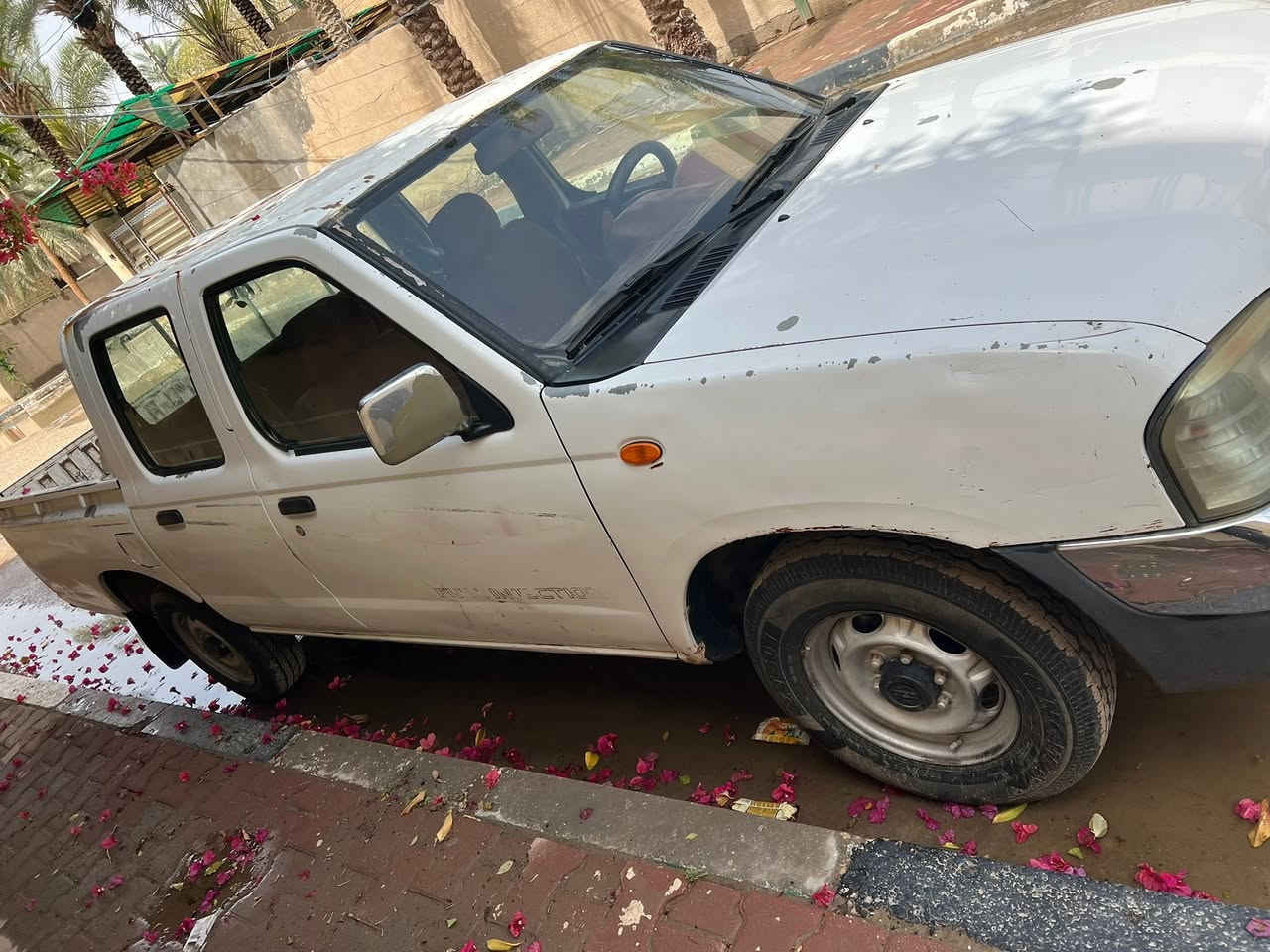 بيك اب نيسان 2008
شبوط 
سياره جاهزه خير من الله 
بلاديه لا صبغ  ولا شي بلادي 
بيع او مرارس حسب القناعة 
السعر 90
سنويه لغاية 2031
كربلاء 
***********
