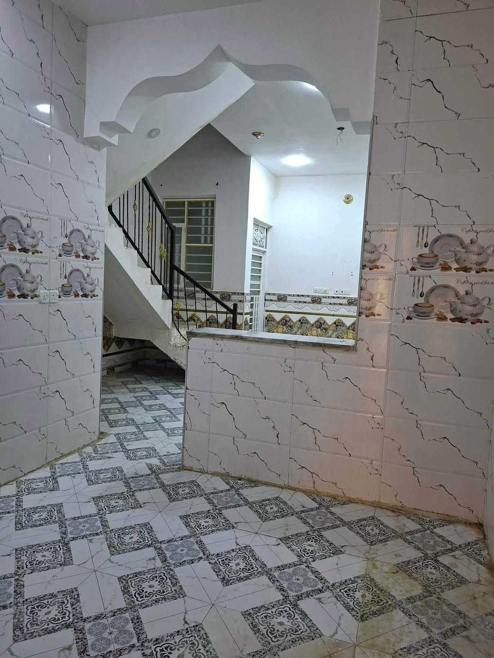 مشتمل • شيشان ثانيه • بناء حديث