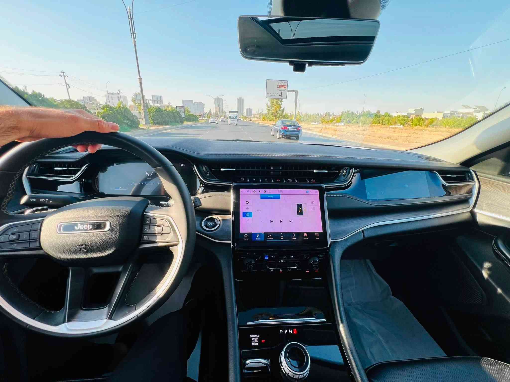 Jeep grand cherokee limited plus 2023
فول فول مواصفات ٢٠٢٣

ليميتت بلاس
دةبل اكسل ٤*٤
بانوراما
اربع باب بةصمة
٣ شاشة و شاشة كبير
كشنات هيتر و ميموري و تدفية
باب بردات بيلادي
رادار خلفي و امامي و جنبي
٥ كاميرا
ستيرن هيتر

ماشية ٢٨ ميل

نص جاملغ امامي مصبوغ بدون ارباك بدون دواخل

حتا دعامي مابيها صبوغ

ارباكت كلش سليمة

٣ مكان شوية pdr

سعر ٣٣٠ و مجال
مكان اربيل

***********
