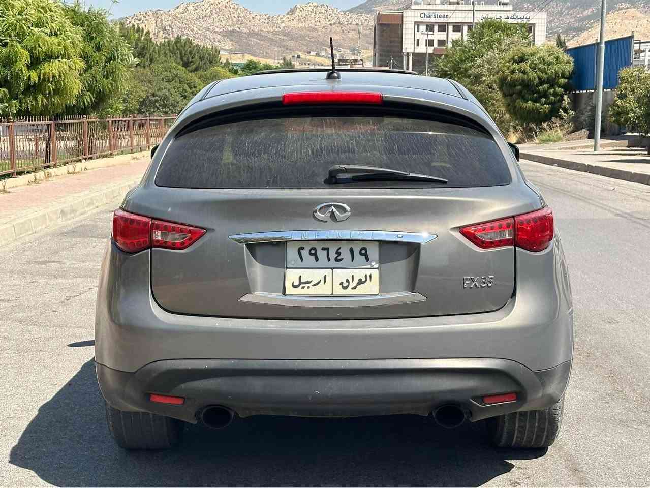انفنتي موديل 2011 محرك 6 سلندر بدون صبغ بدون ضرر شرط الفحص .. السياره جديده .. سعر 95 ورقه ومجال بسيط .. مكاني دهوك 
***********
*********** دهوك, العراق
