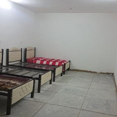 📢 رقم الإعلان: 1023

🏡 ════ ✨ بسم الله الرحمن الرحيم ✨ ════ 🏡

🔥 فرصة مميزة للبيع في بغداد / الراشدية!

🏠 بيت طابقين – مساحة 92 متر

📍 الموقع: الراشدية / منطقة البدعة

✨ تفاصيل البيت: 🔹 الطابق الأرضي: طرمة + صالة + مطبخ + صحيات + غرفة نوم
🔹 الطابق الثاني: غرفتان نوم
🔹 غرفة مكتملة، والغرفة الثانية يراد لها سقف
🔹 المطبخ والحمامات سيراميك

🎥 باقي التفاصيل موضحة في الصور 👆

📞 للاستفسار: *********** ***********

🏡 أبو أيمن للعقار

#أبو_أيمن_للعقار #عقارات_بغداد #الراشديه #بيوت_للبيع #بيت_للبيع #عقارات_العراق #البدعة
