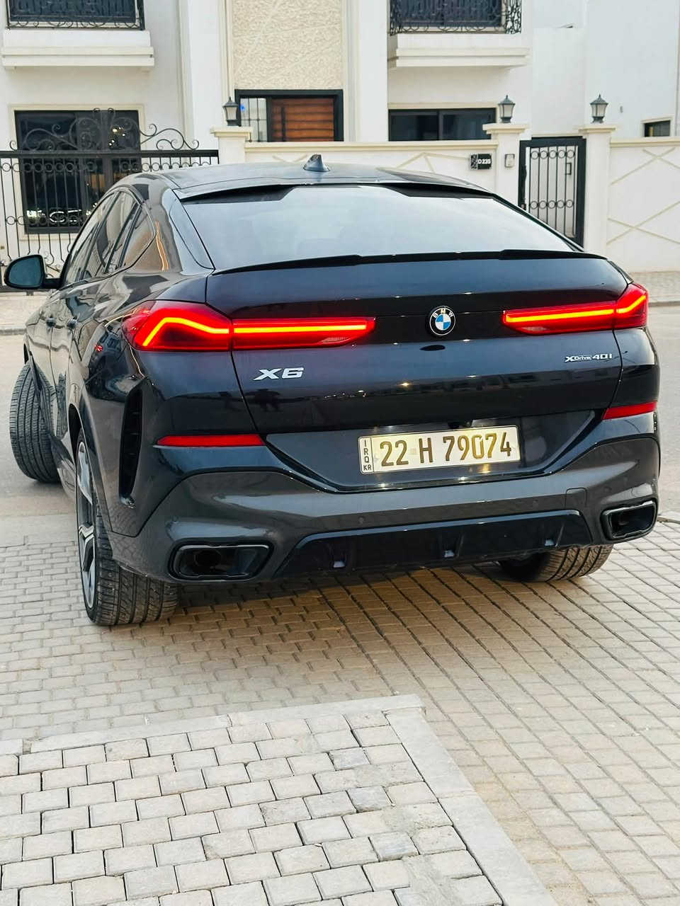 X6 M40i • ٢٠٢٢ • ممشى ٥٥٠٠٠ كم