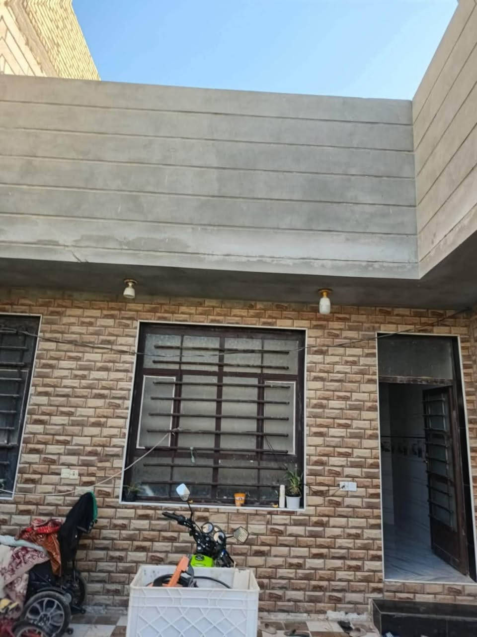 دار للبيع ٢٠٠ متر زراعي سند ٢٥ نادر الثانيه كراغول شارع الكبان الفرع المقابل صيدلية صفا الربيعي سابقن السعر ٩٥ مليون وبي مجال الاتصال بالرقم  ***********
