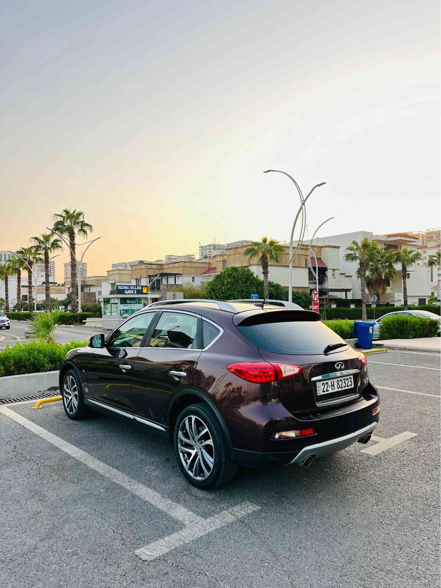 للبيع بسعر نيسان سني و مكفولة كفالة عامة من الصبغ و حادث السيارة ايد واحد من الوكاله لحد الان 💯

INFINITI QX 50 2017 

للبيع فقط بدون مراوس 

اخوان السيارة صفر شركة اربيل ضمان دولي مكانين صغير تعديل و شبر تكحيل لا داخل لا ضربة لا ارباك 💯 سونار موجودة

موديل : 2017
محرك : V6 ستة سلندر بانزين 3700 الوحش 😉
ماشية : ١٣٠ الف كيلو
لون : عنابي و دواخل عنابي هم 😍
نسبة نضافة : 97% 
رقم السيارة : اربيل الجديدة
مكان السيارة : اربيل شارع ٦٠ 📍
سعر المحروسة : 118$ 💰 ورقه فقط تفليش و تدمير الاسعار جوة السوك و بلاش بلنسبة للمواصفات و موديل 💯

رقم موبايل : 

***********
***********

اخوان السيارة مواصفات فول الفول للأخير ٥ كامرات و سلايت و بيبان بصمة و كشنات خزن و هيتر و سستم سماعات بوس مع امبريفاير بلادية و بعد كلش اهواي مواصفات 😉

فحص و هزة و سنوية جديدة و السيارة بأسمي تحويل مباشر نفس اليوم دينار غرامة ما عليها

محرك و گير كفالة عامة صدر و تخم تاير جديد و تبريد ماشاء الله ثلج ما تتحمل كدامه 😍💯

اخوان سعره جداً مناسبة و السيارة نضافة فول جداً حلوة بل عافية على يأخذه ايد واحد من الوكاله لحد هذا الدقيقة و سيرفز مالته كله بل وكاله 💯❤️❤️❤️ أربيل, العراق
