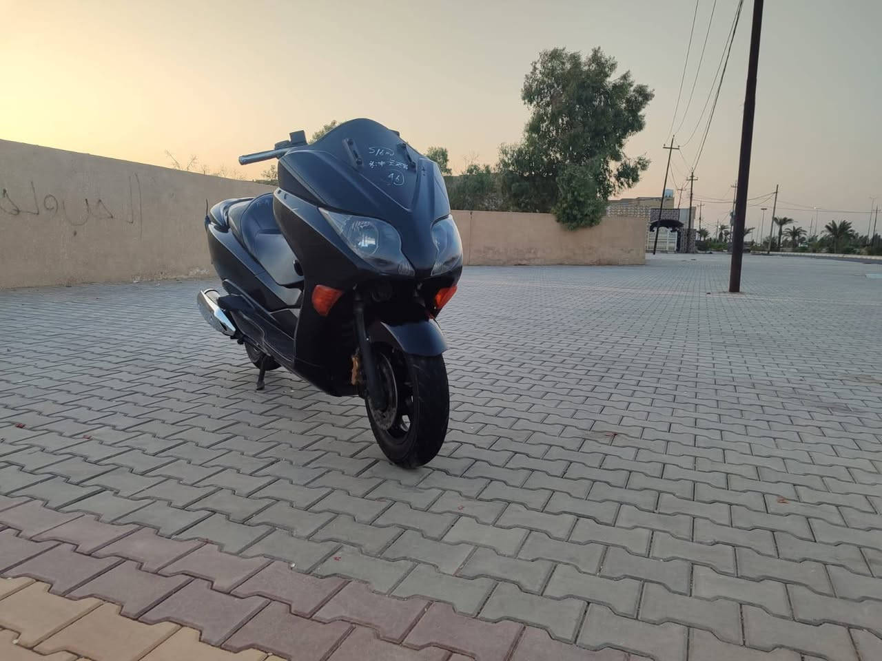 السلام عليكم  فورزه 0/10
دراجه نضيفه خير من الله مكينه بحاله ممتازه  ما مفتوحه 
كير 7 نمر و 4 تحويلات ام بي ثري بلادي . يدات تدفأه 
مكلف بنشر رقم صاحب الدراجه . ***********
السعر  مليون ونص  وبيها مجال . واسط قضاء الحي
