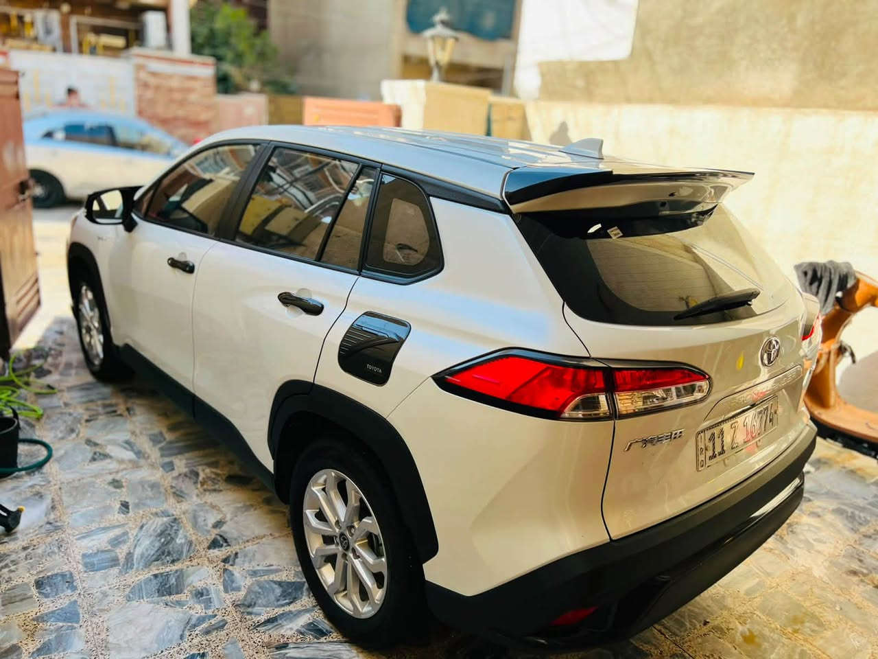 فرونت لاندر • ٢٠٢٥ • ٣٤٠٠٠ كم