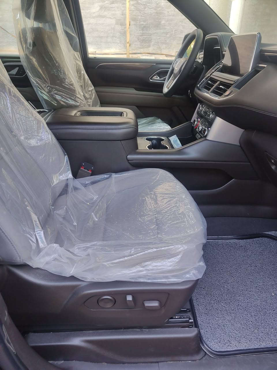 السلام عليكم ورحمة الله وبركاته
GMC
يوگن 2023 خليجي
رقم بغداد
ماشية 55 الف
سيارة على وضع الشركة
بيهة بارد اسفل الجاملغ الايسر وشخط مكحل بالكارت بالجاملغ الايمن
مواصفات السيارة معروفة
سعر 440
***********

