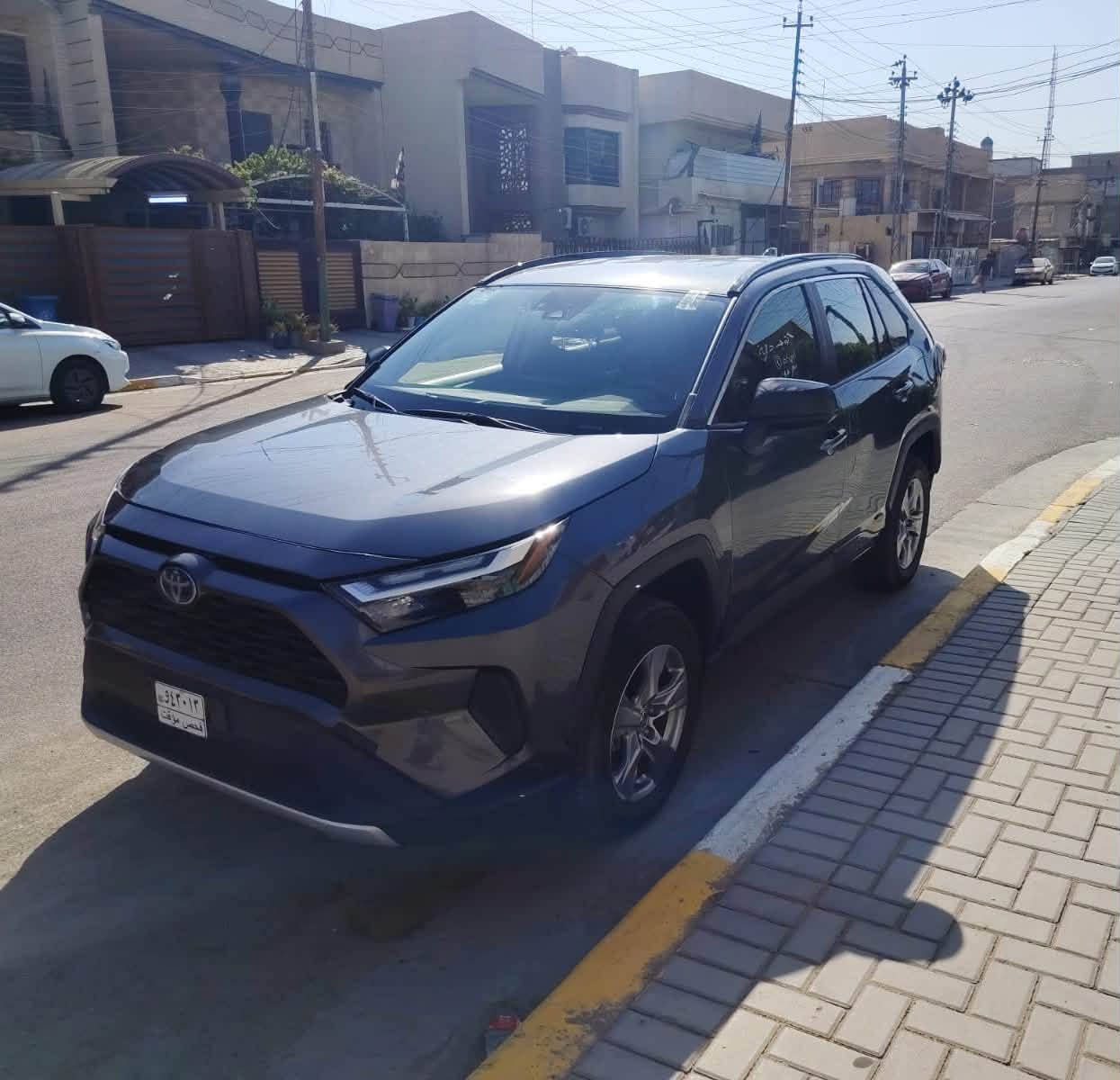 السلام عليكم.. رف فور هايبرد  2024
بيه قطعتين بارد  وباب السائق  تبديل رادار امامي خلفي 

كامرة دوارة

تصليح حلوو 

السيارة مستورده على ايدي 

3انظمة مواصفات LE

هايبرد ماشية 52 الف ميل قابلة لزيادة سيارة بسمي سيارة حلوة وناعمة ومصلحه بيدي

السعر 215 $ وبيه مجال بغداد حي القادسية.. للتواصل الاتصال على الرقم ***********
