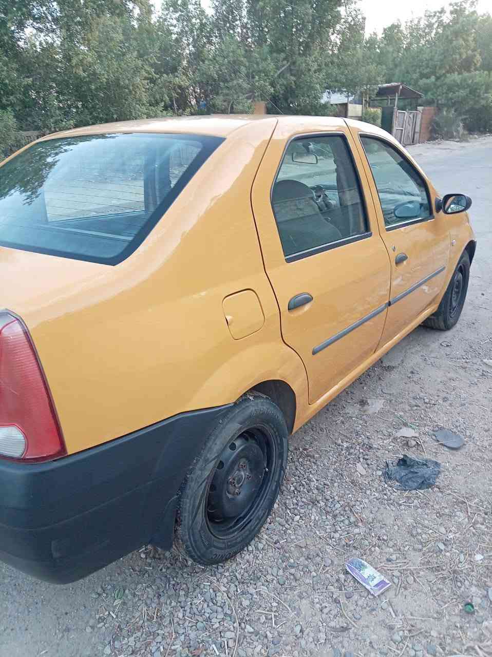 رينو مديل 2014 ستيرن بور مصفره هيه وغرامات مكفوله من ضربه قويه بيه رشات صبغ قليل بيه شويه بارد بل صندوك مكان سياره بغداد بلديات سعر ٤٨ بيه مجال رقم ***********
