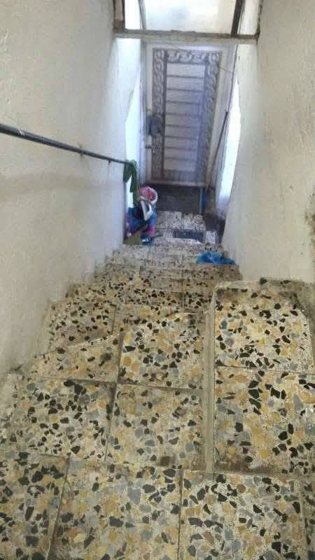 دار للبيع 100م طابو نجف حي الوفاء قريب بنزين خانه طابقين بناء شيلمان نظيف يحتوى من 3غرف نوم وصالتين ومطبخ واستقبال وصحيات شارع 10 يوجد فيديو للبيت السعر 95 بي مجال 
الاستفسار اتواصل واتساب، *********** النجف, العراق
