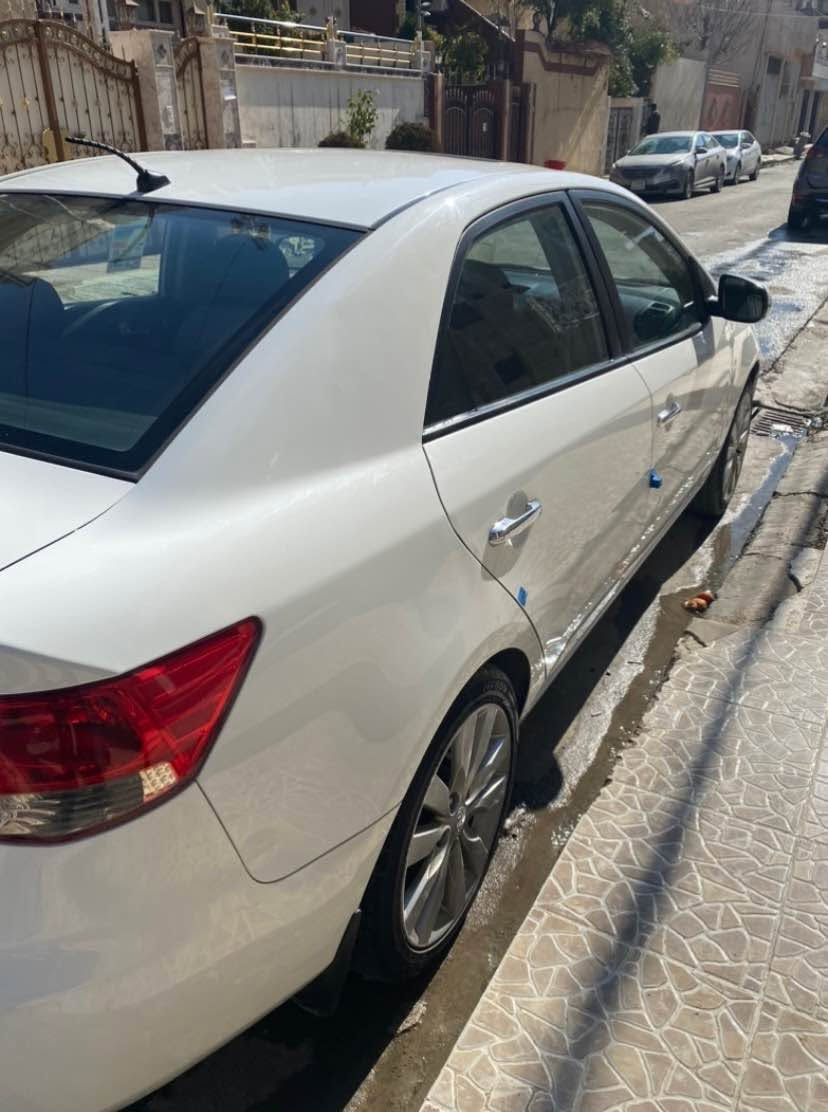 كيا سيراتو ٢٠١٢ خليجي محرك ١٦ دوش مرايات شفط اشاير بلمري كيج حماوة كير ٦ نمرات شاشة وكاميرة محرك مامفتوح رقم وهزة جديد السيارة وضع شركة بدون صبغ ماعدا شبر بلداير الخلفي للجاملغ السعر ٩٨ ورقة  ***********.  *********** دهوك, العراق
