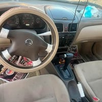 نيسان صني • ٢٠٠٨ • ضرر قطعتين