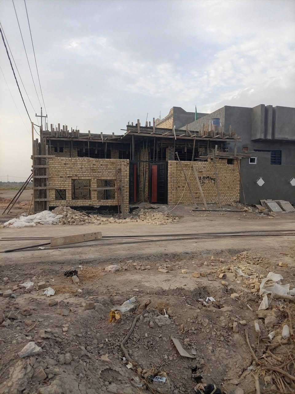 هيكل للبيع • مجمع نبيل • ٢٠٠م