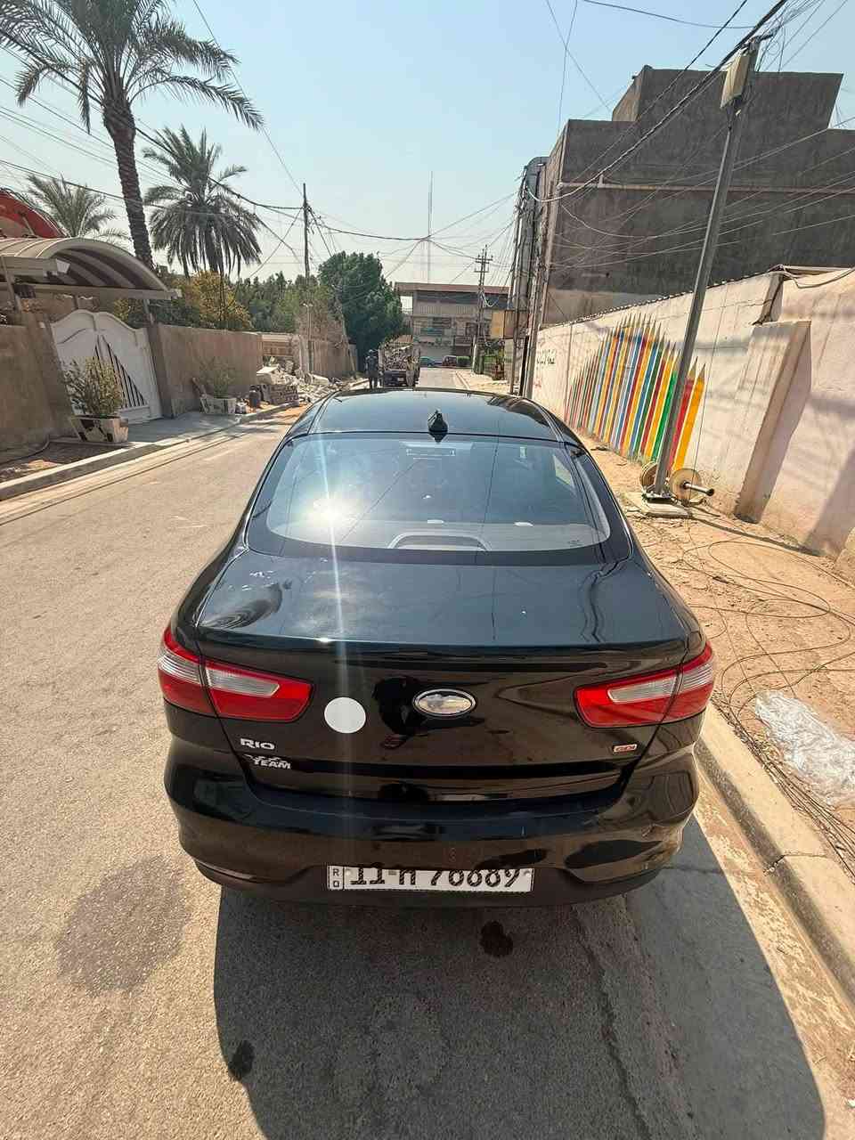 كيا ريو موديل 2017  وارد امريكي محرك 1600 Gdi ماشيه 95 استعمال شخصي بأسمي رقم بغداد سياره نظيفه  كَير ومحرك بلاد حادث امريكا صبغ قطعتين بنيد وجاملغ فقط وبيها قطع صغيره بارد سويجات 2 مالتها الاصليات سياره جاهزه من كلشي متصرف عليها  درهم سعرها 88$ مجالها بسيط مكاني بغداد الدوره رقم هاتف *********** موجود اتصال وواتساب
