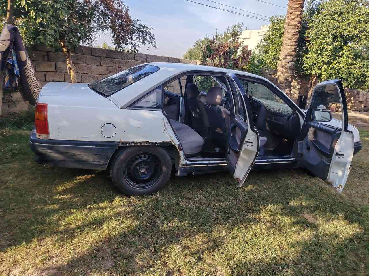 اوپل اوميكا • جاهزه • كفالة عامة