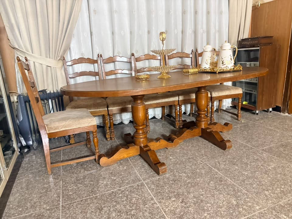 ميز طعام خشب صاج جديد على الفحص
للاستفسار والشراء واتس***********
