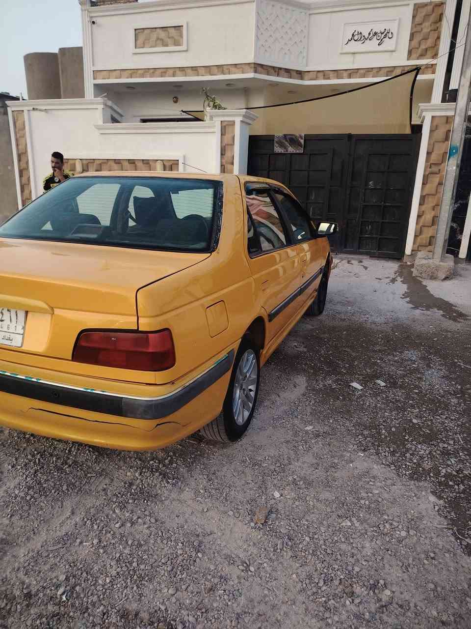 سلام عليكم بيجو بارص 2022 بيها بس هاي الي بالباب مال سايق يم اليدة مثل ما موضحة بالصورة والسيارة مبدل بيها رنكات تدفئة و تبريد شغالة صدر امامي خلفي جديد 
السعر 65 مكانها بغداد بوب الشام
***********
