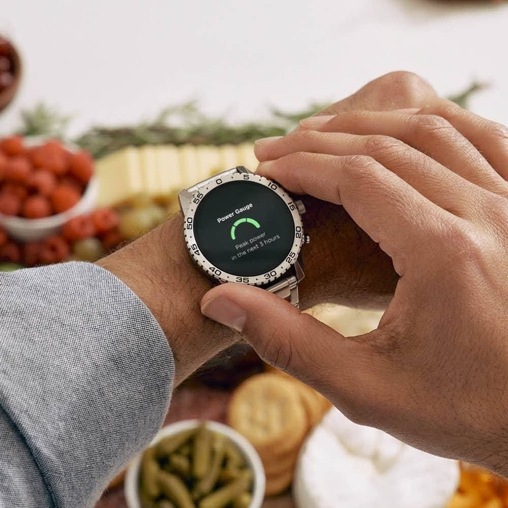 ساعة سيتيزن الذكية الجيل الثاني citizen smart watch MX1010-59x
تعمل بنظام wear OS من كوكل

تدعم التنزيل من سوق بلي 

(واتساب, يوتيوب ميوزك, تيليجرام, جوجل خرائط, سبوتيفاي, سترافا, وغيرها من التطبيقات)

تدعم الرد على رسائل واتساب كتابة أو صوت
تدعم الرد على رسائل تيليجرام كتابة أو صوت
تدعم الرد على الرسائل
تدعم الرد على المكالمات واجراءها
تدعم NFC
تدعم المساعد الصوتي

 مقاومة الماء بمعيار IPX6

تتبع دقات القلب
قياس نسبة الأوكسجين في الدم
تتبع وتقييم النوم
تطبيق YouQ (مستشار اليقظة والإرهاق الذكي) 

نظام تحديد المواقع
مقياس الارتفاع والضغط الجوي
وضع التمارين المتعددة
الإستخدام فقط فحص قليل

السعر في الموقع الرسمي 269 جنيه إسترليني ما يعادل 497.5 دولار أمريكي

أبيع بسعر 300 ألف دينار عراقي قابل للتفاوض

واتساب ***********
