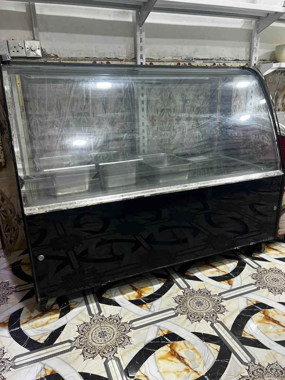عارضة أجبان • تبريد ممتاز • متر ونص
