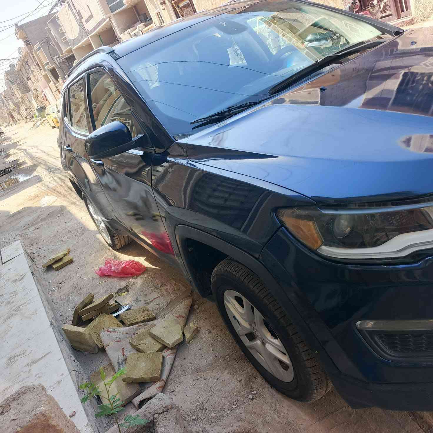 جيب كومباس مديل 18 فول كلها شغاله مصبوغة حزام جماليه كير مكينه حداديه تبريد ثلج رقم شمالي تحويل مباشر أو وكاله راعيها عربي مو كردي مراوس وبيع سعر 100 وبيها مجال مكاني كربلاء ***********
